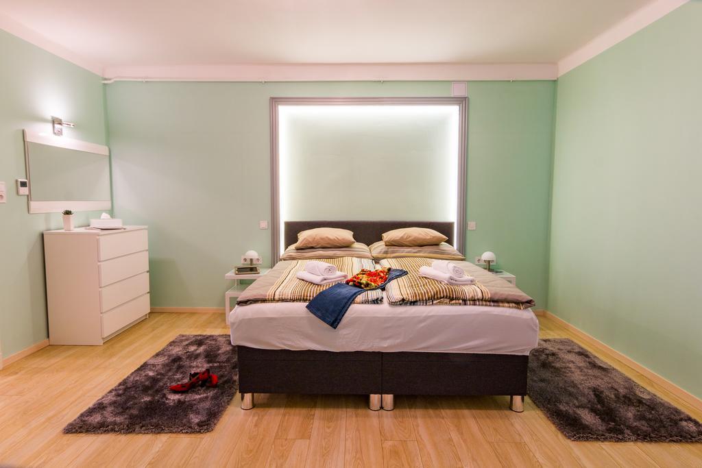 Titaru House In The Center Of Appartement